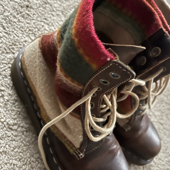 Doc Martens x Pendleton Boots - Picture 3 of 6